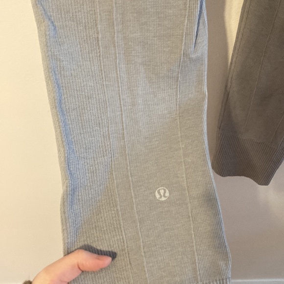 Lululemon leggings - Picture 3 of 3